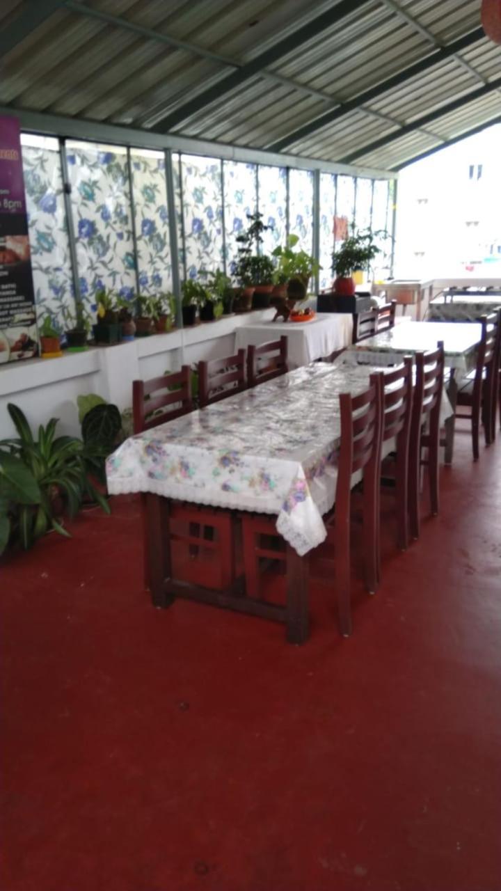 Gloria Homestay Kochi Екстер'єр фото